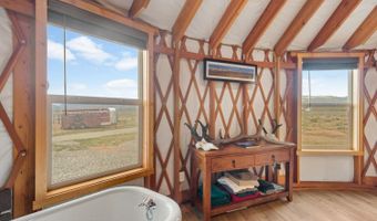 72 E FORK BIG SANDY Rd, Boulder, WY 82923