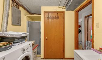 541 N Milton St, Auburn, KS 66402