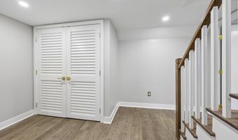 3607 25TH St S, Arlington, VA 22206