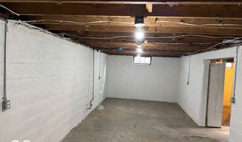 230 S 6th Ave, Beech Grove, IN 46107