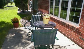 855 N High Point Rd 855, Madison, WI 53717