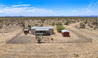 6705 E Red Barrel Rd, Yucca, AZ 86438