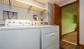 173 Whaley Hollow Rd, Coventry, RI 02891