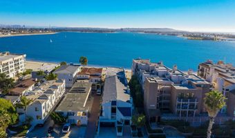 3991 Crown Point Dr P13, San Diego, CA 92109