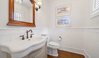 19 Sea Gull Dr, Avalon, NJ 08202