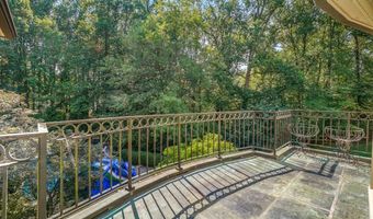 10823 LOCKLAND Rd, Potomac, MD 20854