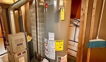 3819 Huntmere Ave, Austintown, OH 44515