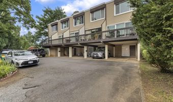 1223 N QUINN St, Arlington, VA 22209