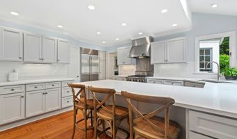 28 Royle Rd, Darien, CT 06820