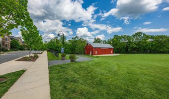 20305 SAVIN HILL Dr, Ashburn, VA 20147