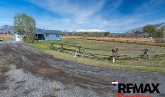 21 Sunburst Dr, Cody, WY 82414