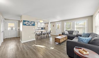 21 E 9th St, Barnegat Light, NJ 08006