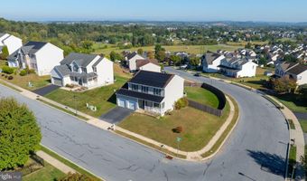 504 LONGVIEW Dr, Reading, PA 19608