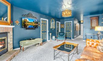 8 Sunny Ridge Dr, Asheville, NC 28804