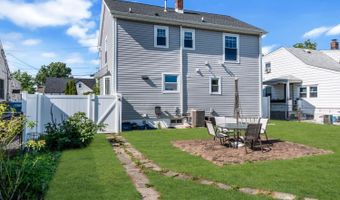 3 N Smith St N, Avenel, NJ 07001