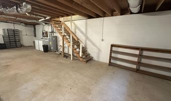 186 View Rd, Alderson, WV 24910