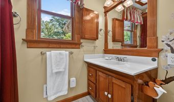 1304 BRYAN POINT Rd, Accokeek, MD 20607