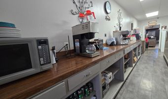135 N Miles St, Appleton, MN 56208