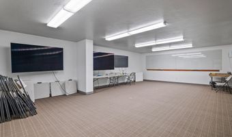 10771 E Langell Valley Rd, Bonanza, OR 97623