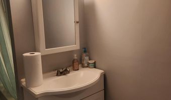2317 Broadway, Bangor, ME 04401