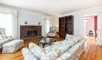 35 Hoyt Rd, Haverhill, MA 01835