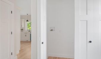 66 Fraser St, East Providence, RI 02914