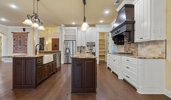 15 Serenar Way, Hot Springs Village, AR 71909