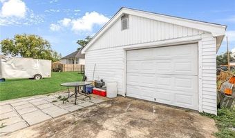 7220 HATTIE St, Arabi, LA 70032