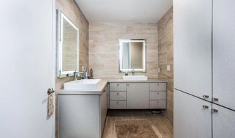 2438 Sacada Cir, Carlsbad, CA 92009