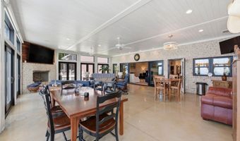 685 Raymond Rd, Arapahoe, NC 28510