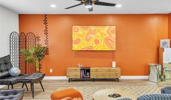 425 Golden Valley Dr, Henderson, NV 89002