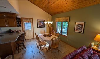 27800 Kent Ct, Chisago City, MN 55013