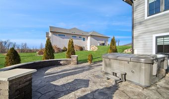 25018 Eagle Vista Dr, Adel, IA 50003