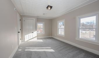 16 Church St, Belmont, NH 03220