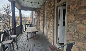 34 E BUTLER Ave, Ambler, PA 19002