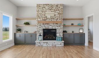 2046 Links Ln, Auburn, IN 46706