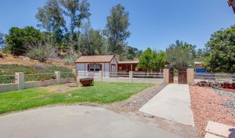 2605 Kauana Loa Dr, Escondido, CA 92029