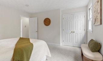 37 Concord Rd, Acton, MA 01720