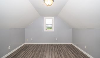 410 S Gonser Ave, Ashley, IN 46705