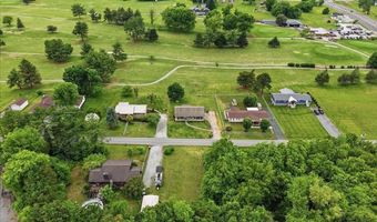 188 Huntsman Ln, Bean Station, TN 37708