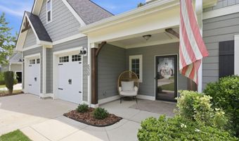 530 Legacy Lakes Way, Aberdeen, NC 28315