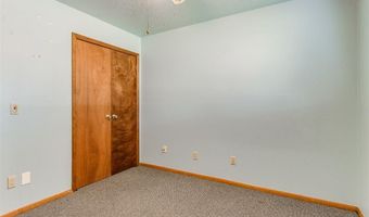 3704 N Riverside Dr, Bethany, OK 73008