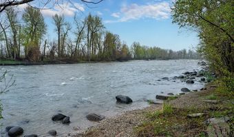 105 S Montana Ave, Absarokee, MT 59001