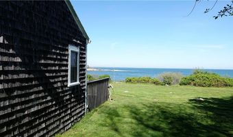 24 Point Meadows Rd, Little Compton, RI 02837
