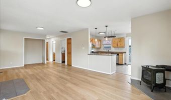 3634 E 16th Ave, Anchorage, AK 99508