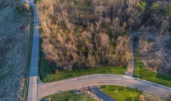 Larson's Way, Athens, OH 45701