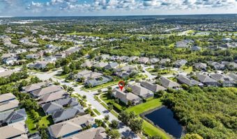 6903 Crestpoint Dr, Apollo Beach, FL 33572
