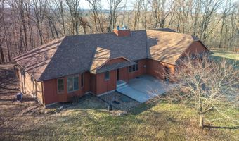 404 174th St, Amery, WI 54001