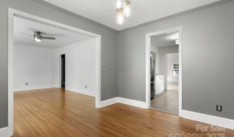4132 Greenhaven Ln, Charlotte, NC 28205