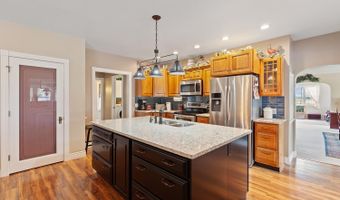 3224 Sand Crk, Adrian, MI 49221